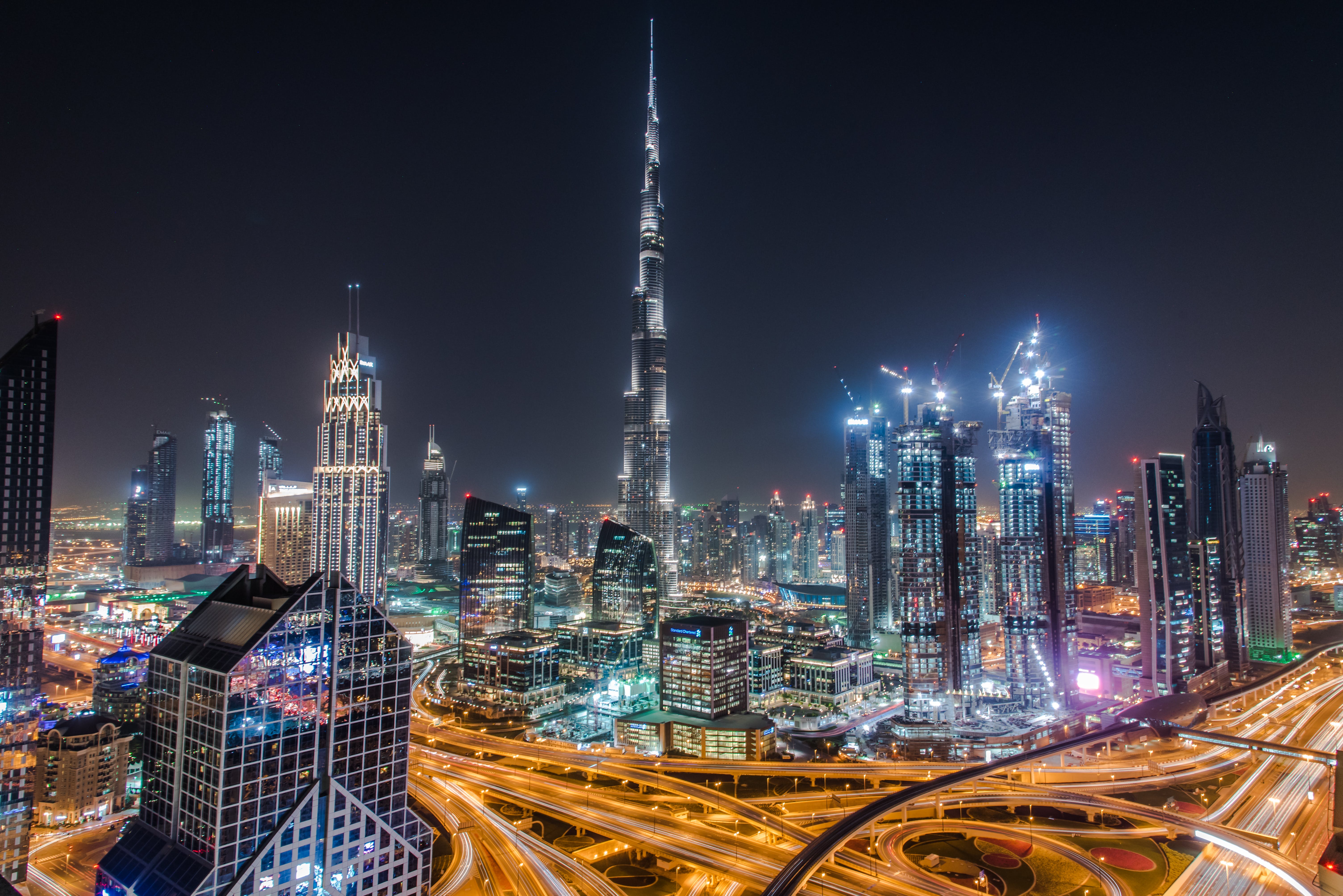 City Tour Dubai – Exclusive Car